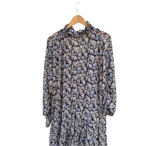 REVEROF Floral Maxi OVERSIZED Maxi Dress I Size: S - Picture 5 of 8